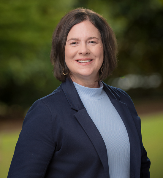 Headshot - Lori Williamson